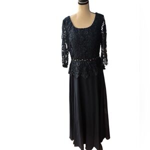 JJs House Elegant Navy Lace Long Sleeve Dress